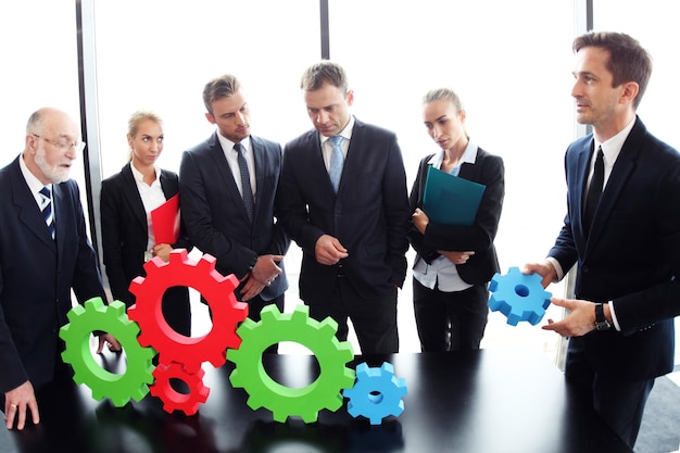 Co to są organizacje pozarządowe i jakie można podać przykłady?