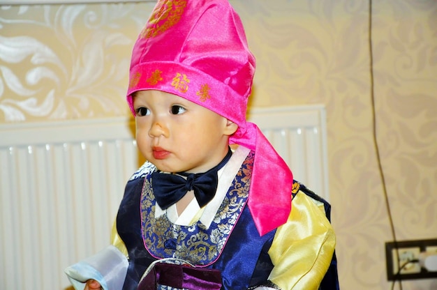 Mieszko 1 kiedy się urodził i dlaczego ta data budzi wątpliwości?